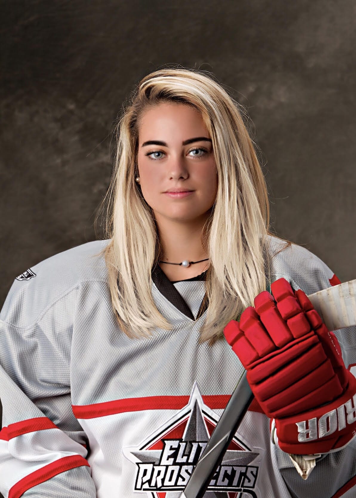 AMBASSADOR SPOTLIGHT Madison Wiggins Charlotte, NC Women's Hockey Life